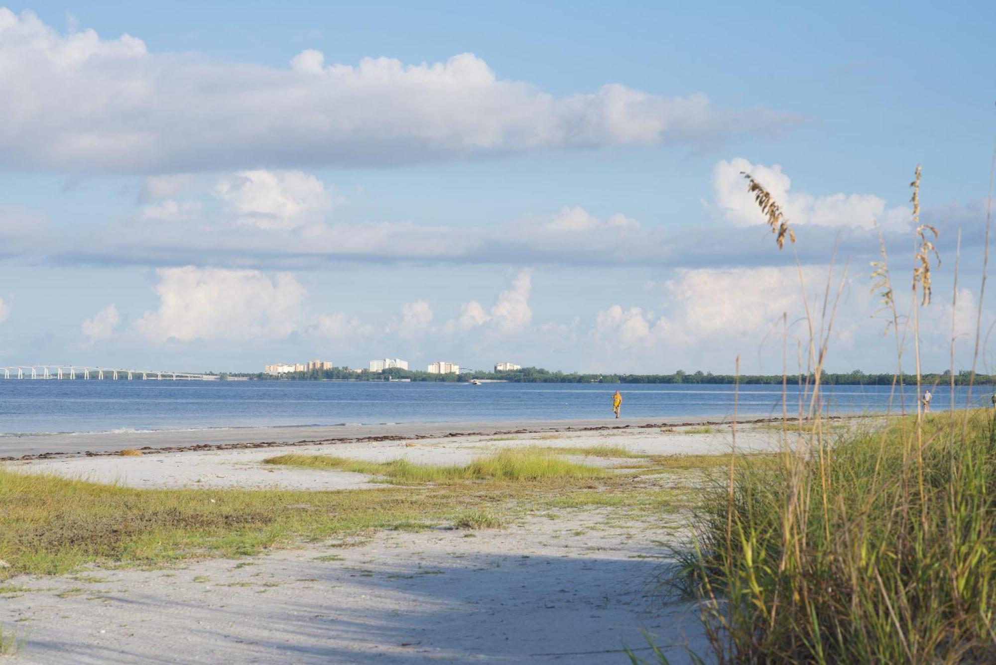 Willa Funky Conch By Sun Palace Vacations Fort Myers Beach Zewnętrze zdjęcie